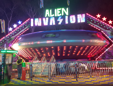 alien invasion ride